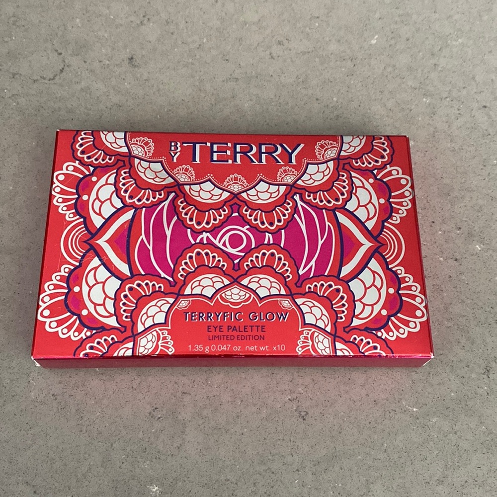 By Terry Terriyfic Glow Eyeshadow Palette